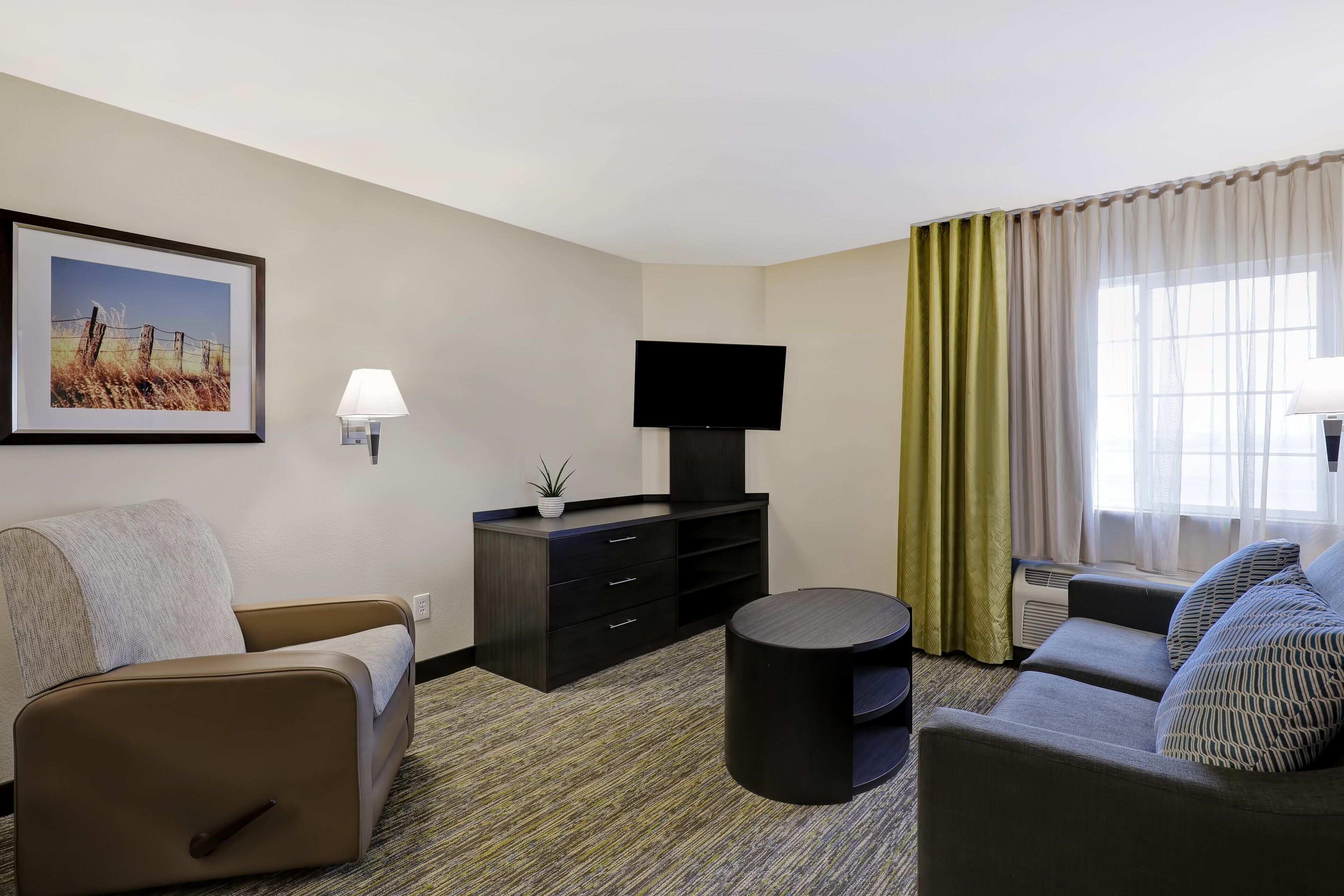 suite, 1 bedroom | room amenity