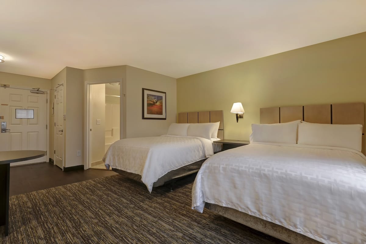 1 bedroom, in-room safe, desk, laptop workspace