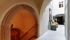 Lobby - Skaritz Hotel And Residence (Bratislava)