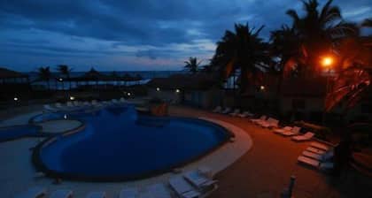 Ramada Resort Accra Coco Beach