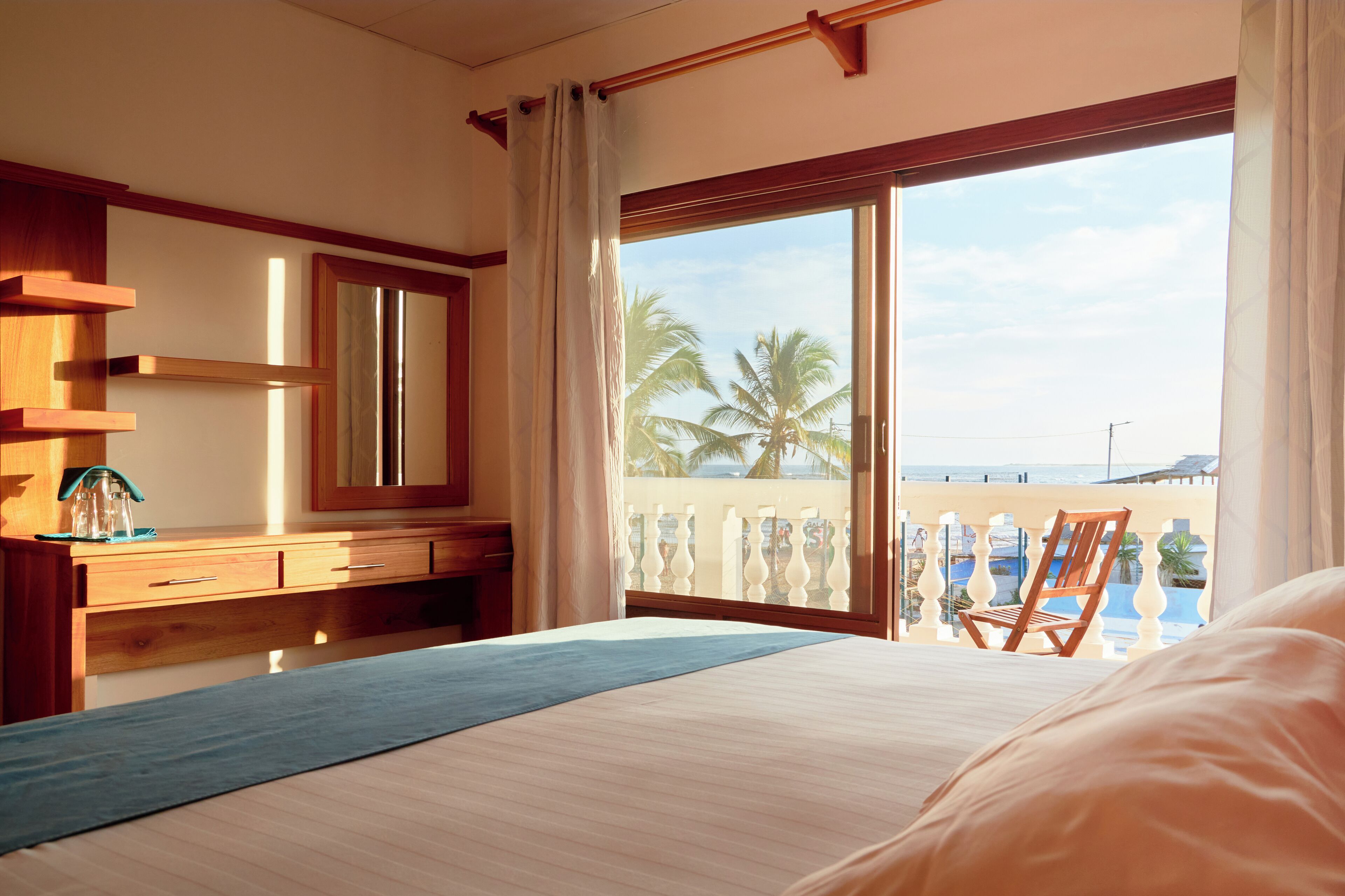 premium suite, 1 king bed, partial ocean view | 1 bedroom, premium bedding, down duvets, pillow-top beds