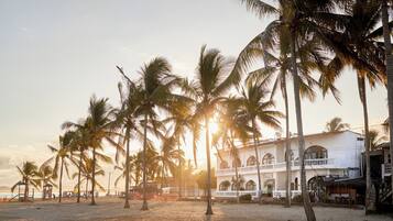 Mặt tiền nơi lưu trú