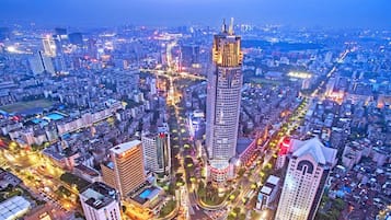 숙박 시설에서 보는 시내 전망