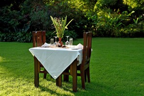 Garden - Moivaro Coffee Plantation Lodge (Arusha)