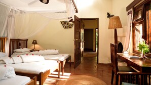 Standard Room | Alarm clocks, individually decorated, individually furnished - Moivaro Coffee Plantation Lodge (Arusha)