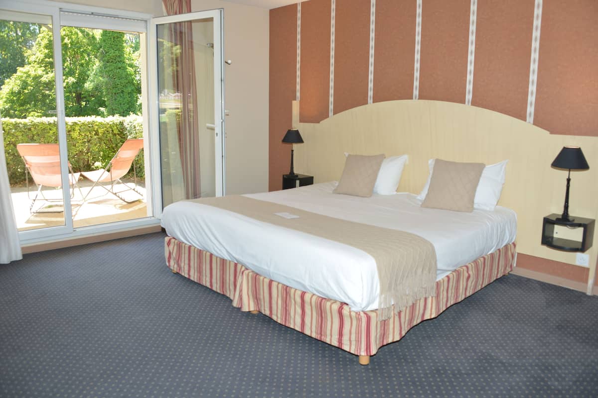 Literie de qualité supérieure, minibar, bureau, chambres insonorisées