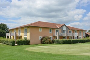 Exterior - Best Western Golf D'albon (Albon)