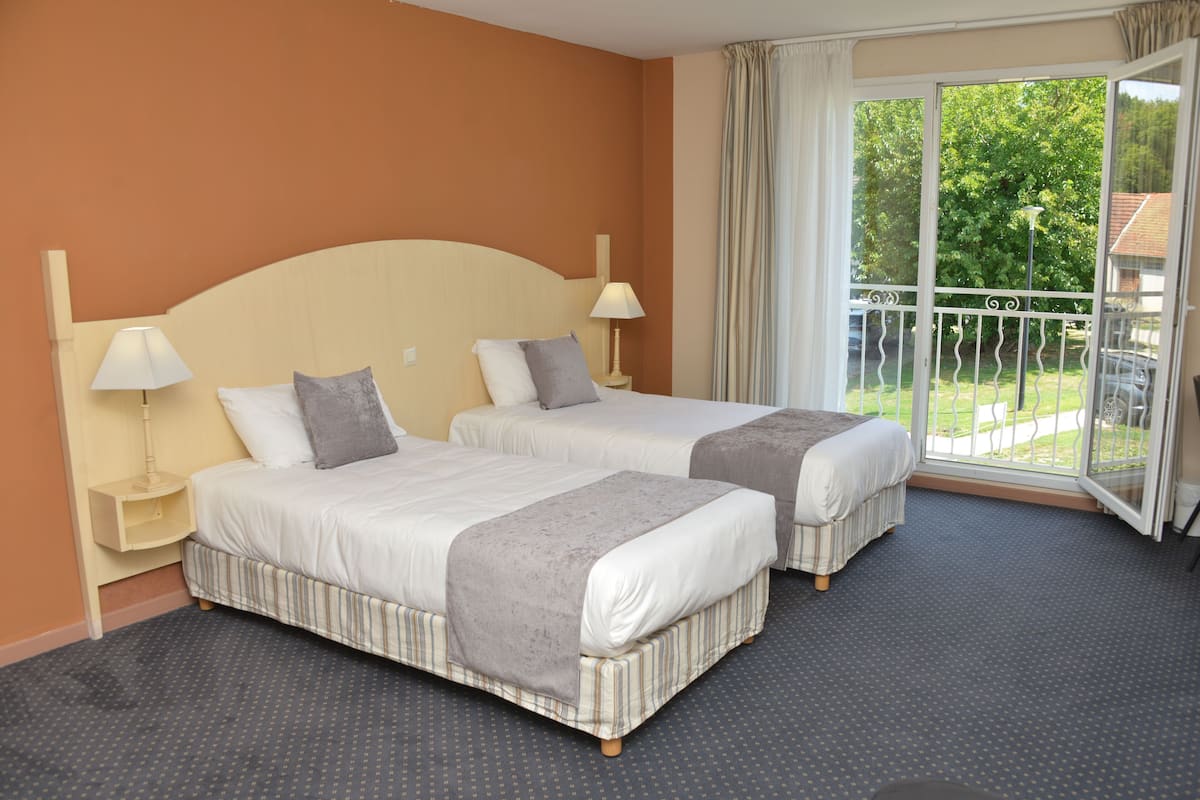 Literie de qualité supérieure, minibar, bureau, chambres insonorisées