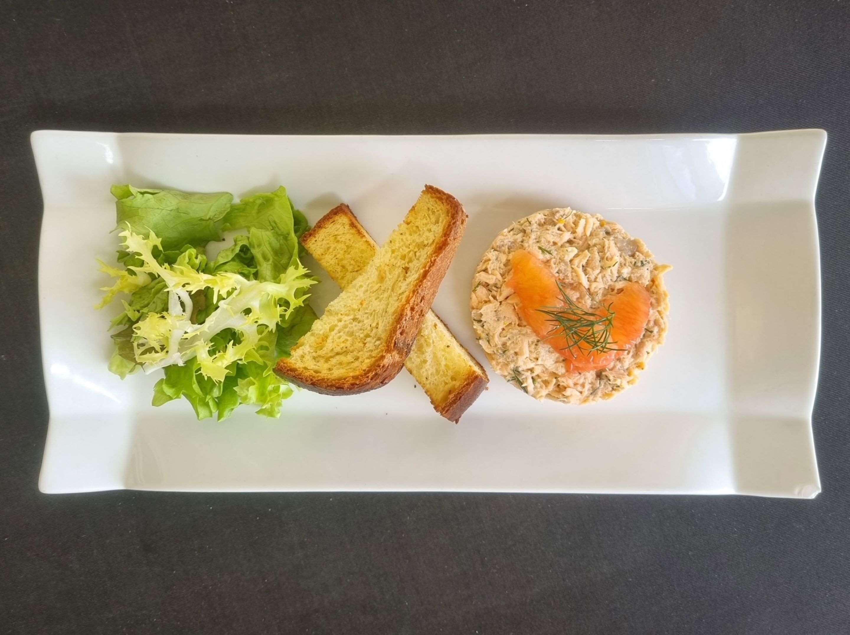 lunch and dinner served, french cuisine