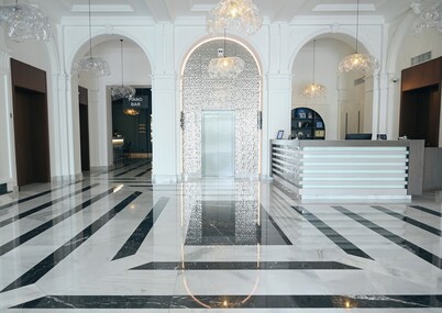 Iaki Hotel