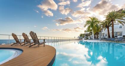 Marina Bayview - Adults Only