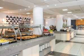 Breakfast and dinner served - Leonardo Hotel Tiberias (Tiberias)