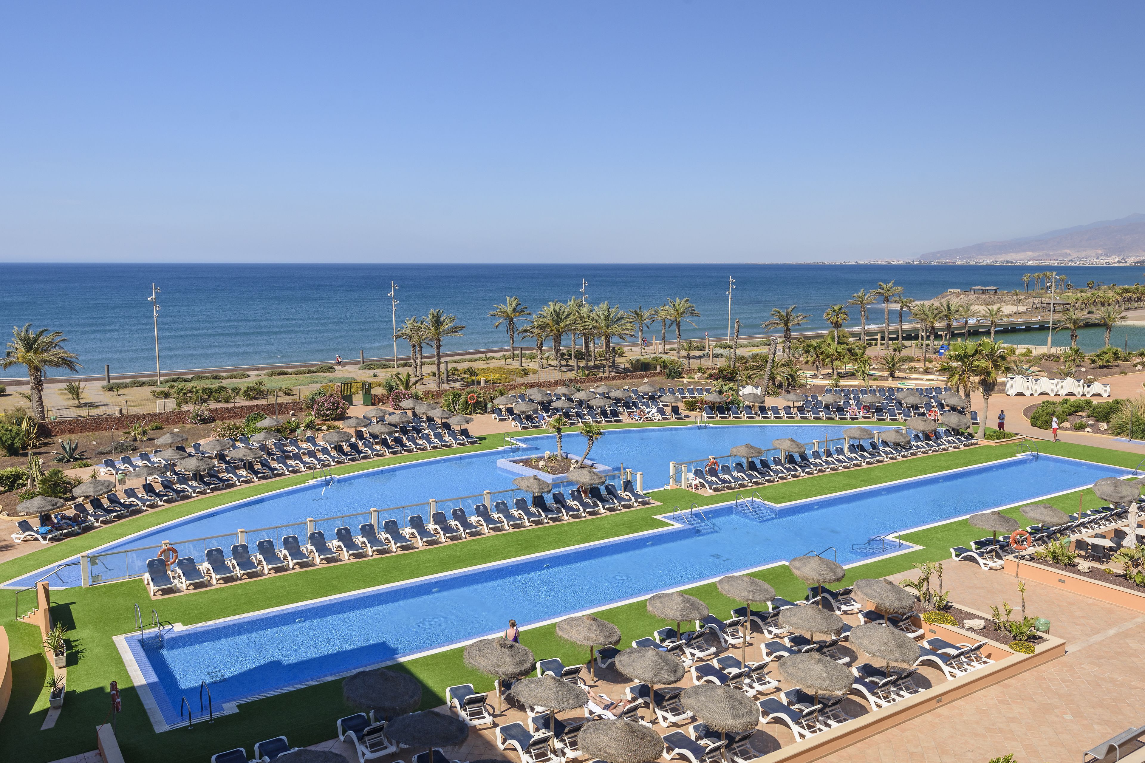 Foto - Cabogata Beach Hotel