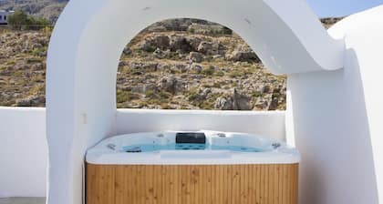 Lindos Sun