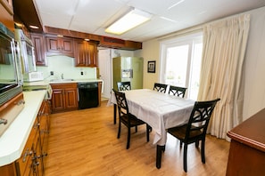 Studio, Multiple Beds, Non Smoking, City View | Free WiFi - Gondolier Motel (Wildwood Crest)