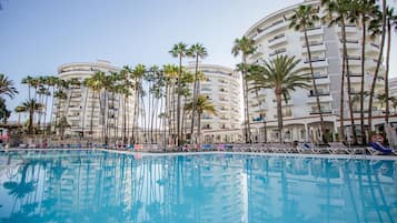 2 outdoor pools, pool umbrellas, sun loungers