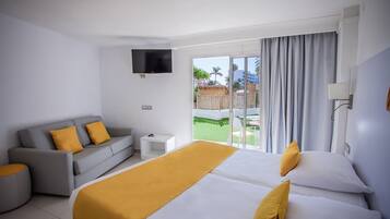 Daunenbettdecken, Pillowtop-Betten, Zimmersafe, Schreibtisch