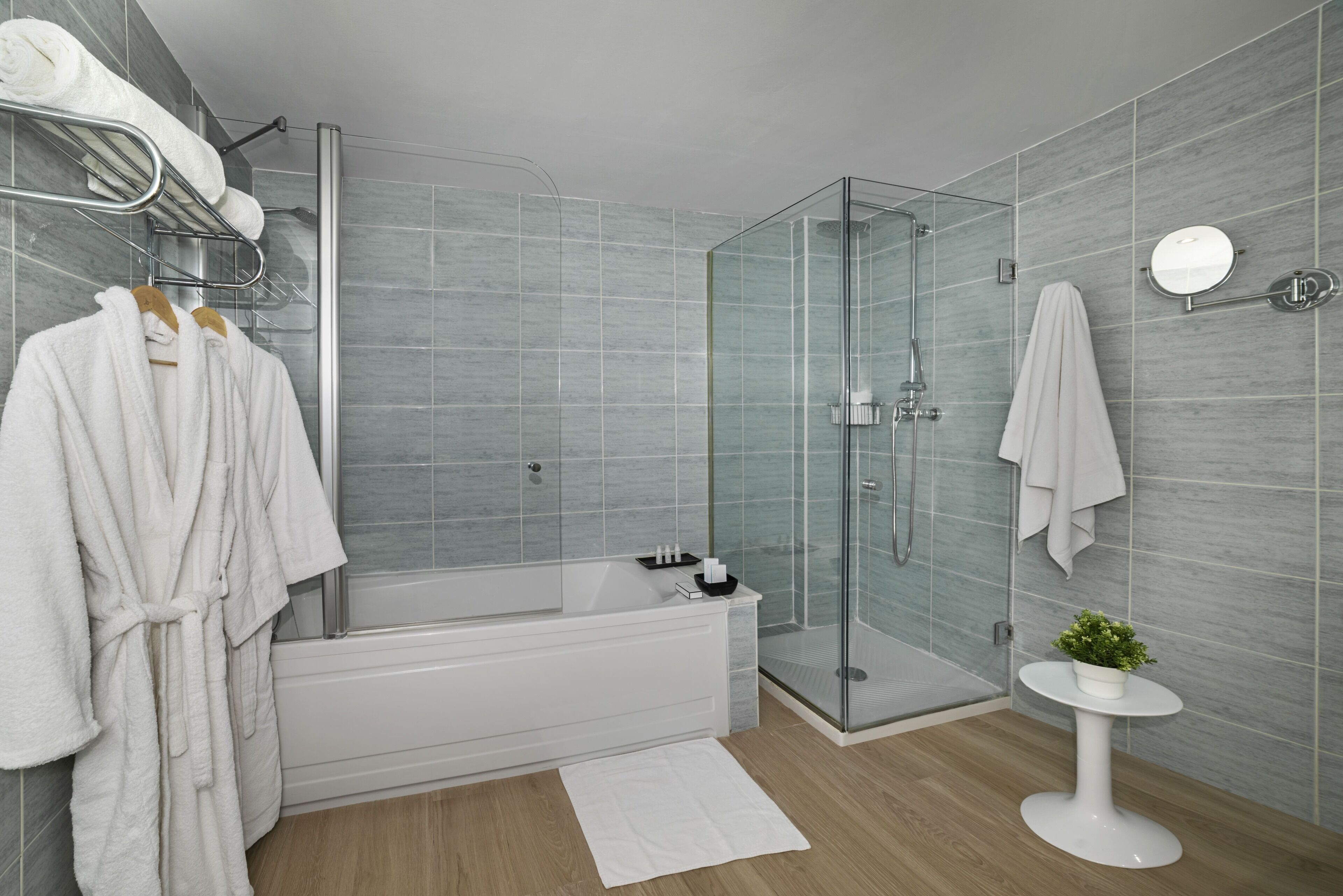 1 bedroom, minibar, in-room safe, desk