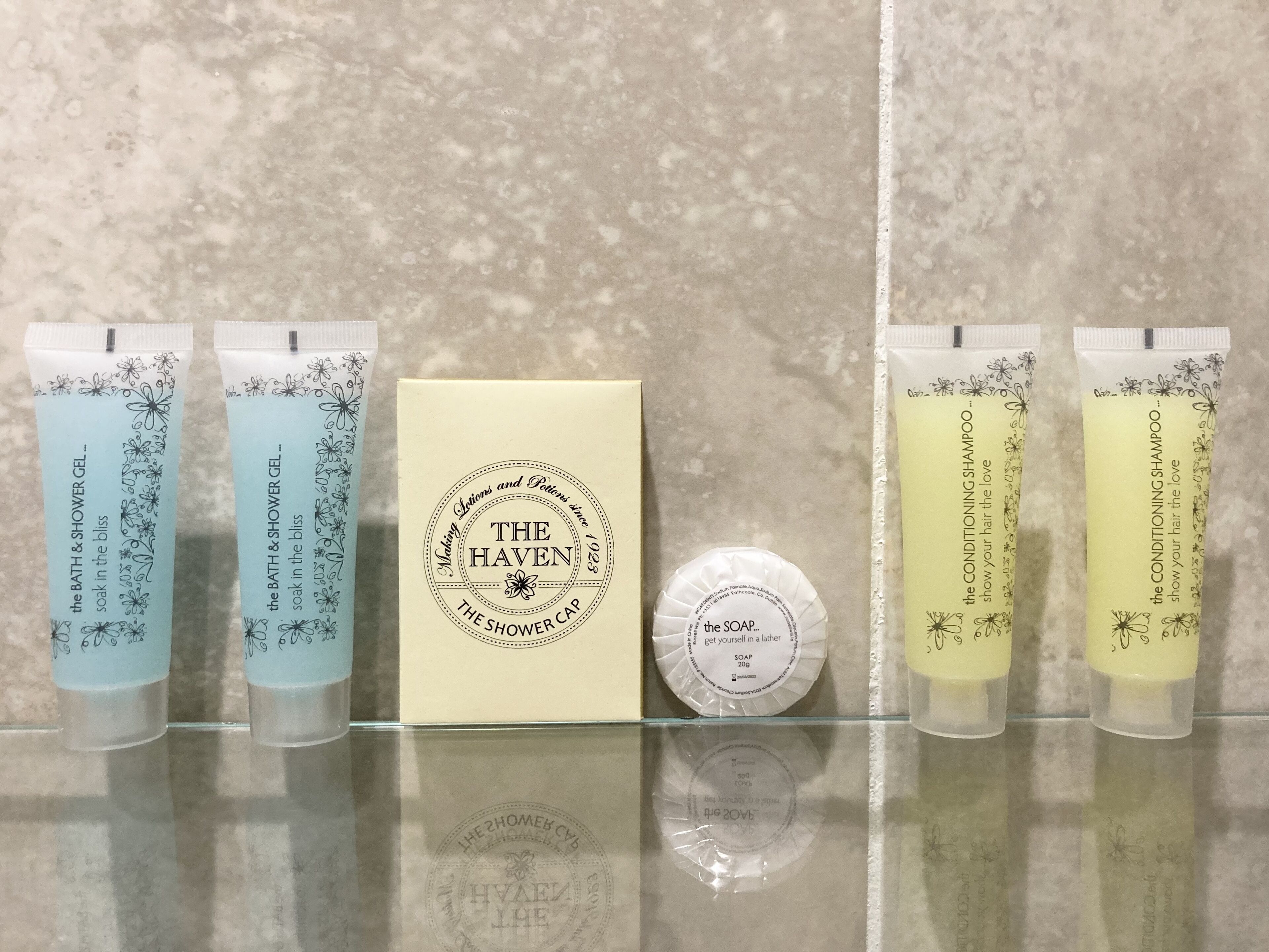 double room | bathroom | shower, free toiletries, hair dryer, towels