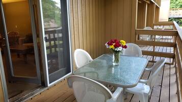 Basic-bæjarhús | Verönd/útipallur