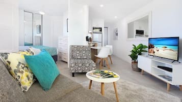 Small Family Unit | Living area