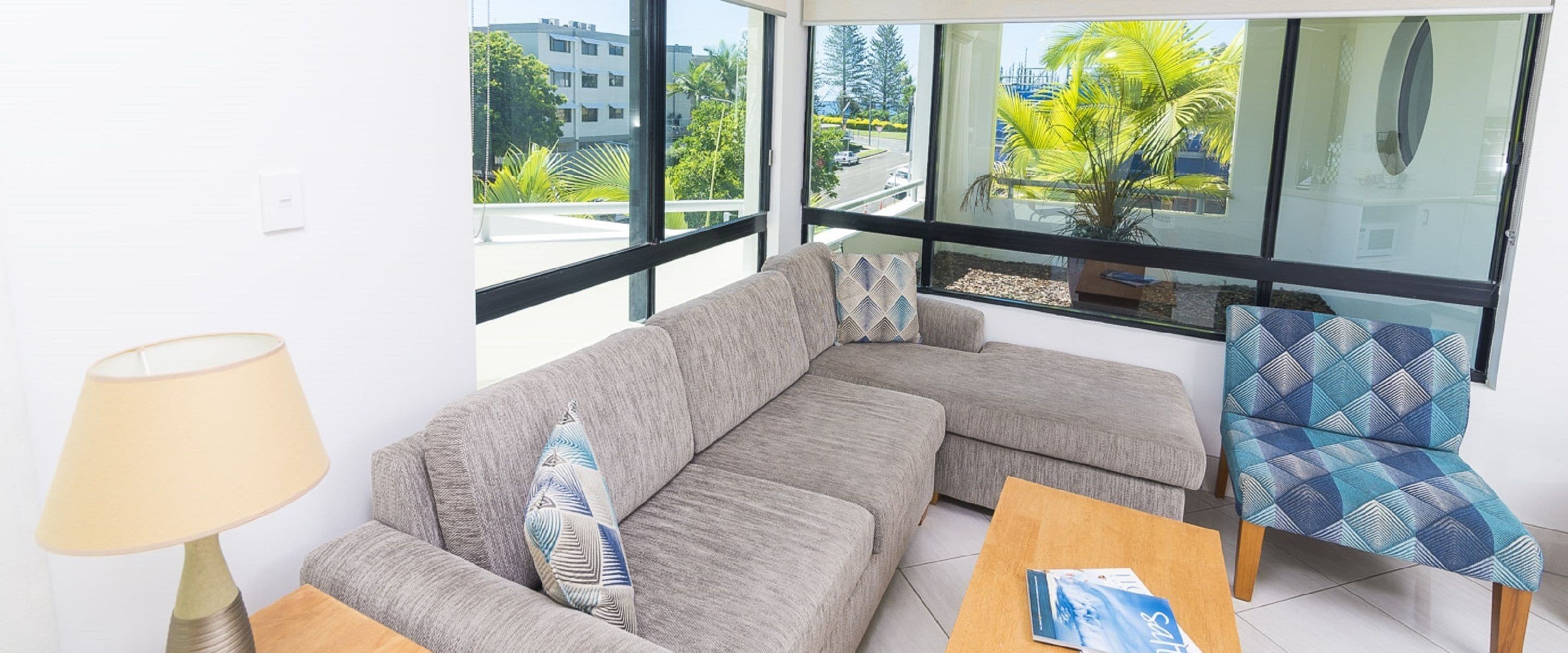 32-inch LCD TV with digital channels, TV