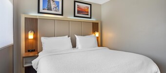 Best Western Roslyn-Long Island Hotel