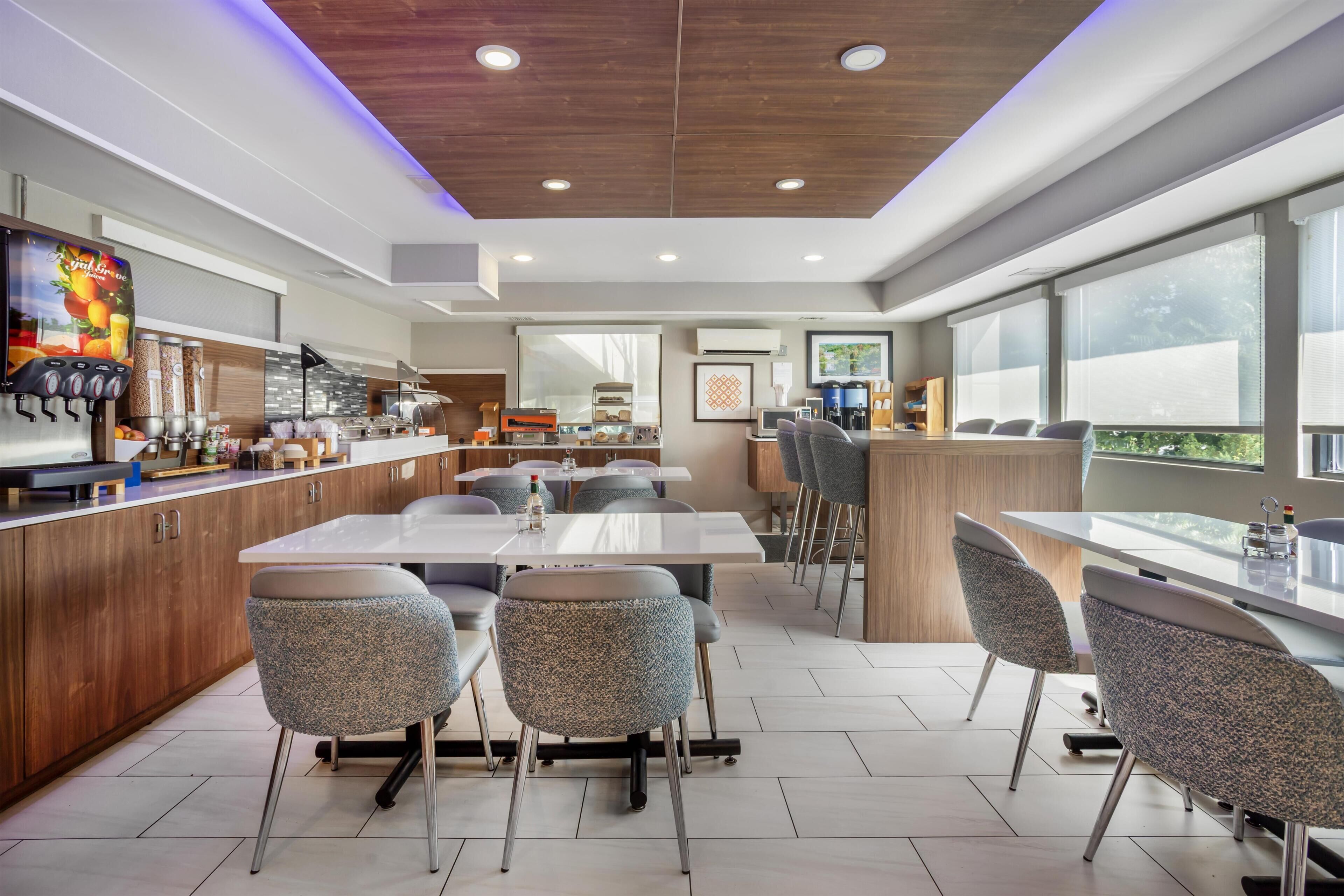 Breakfast area