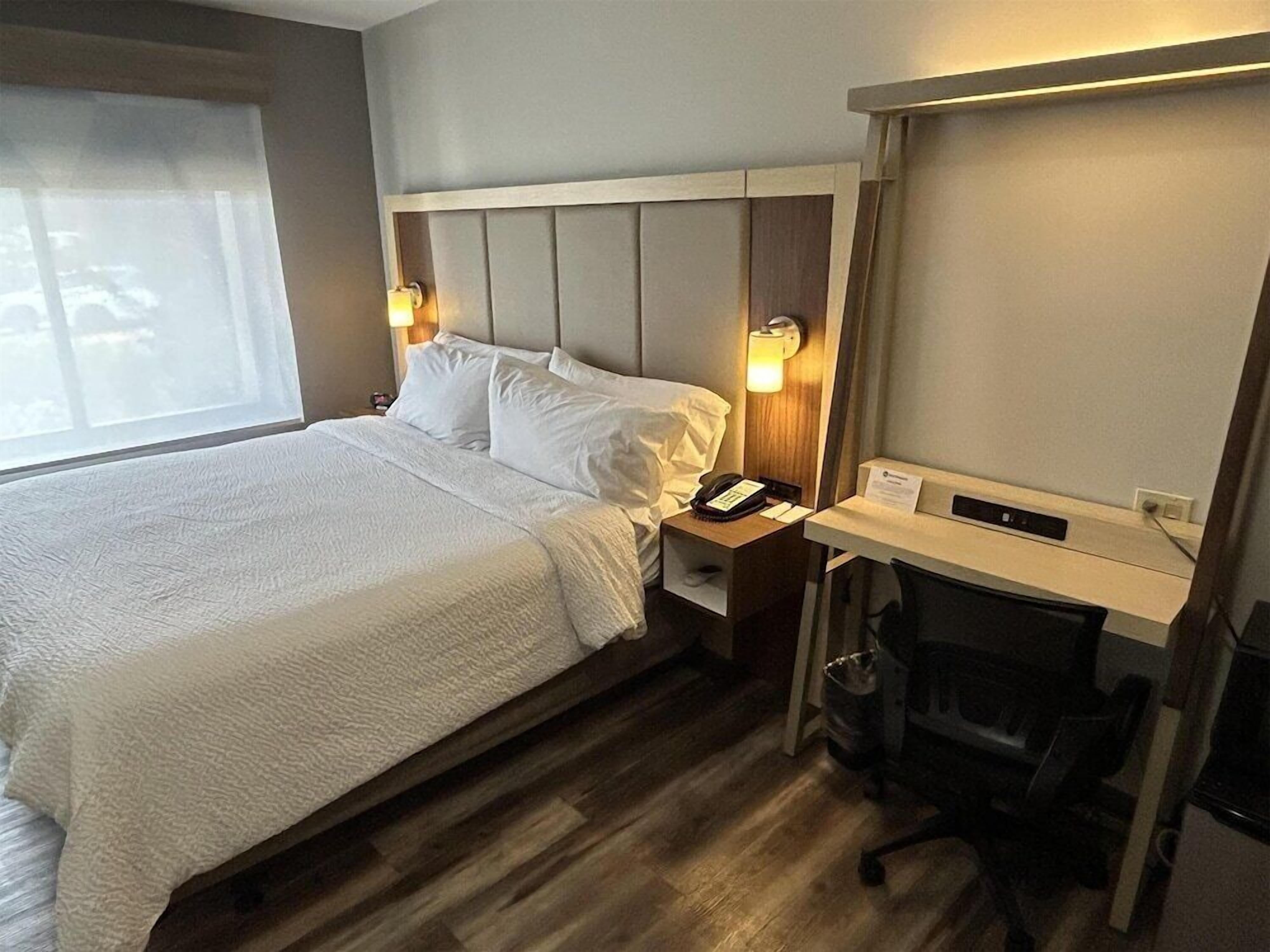 Luxe beddengoed, een bureau, een strijkplank/strijkijzer, gratis wifi
