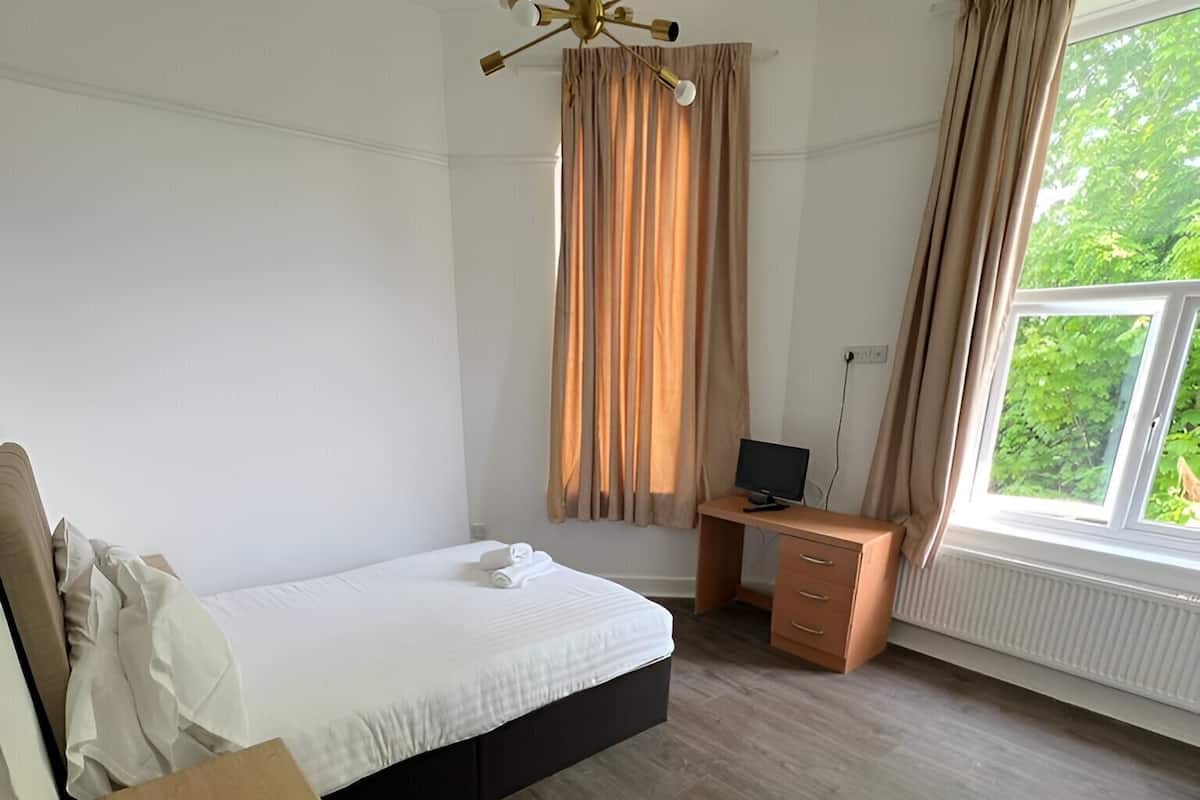 Comfort Single Room, Ensuite