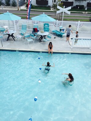 Alberca al aire libre