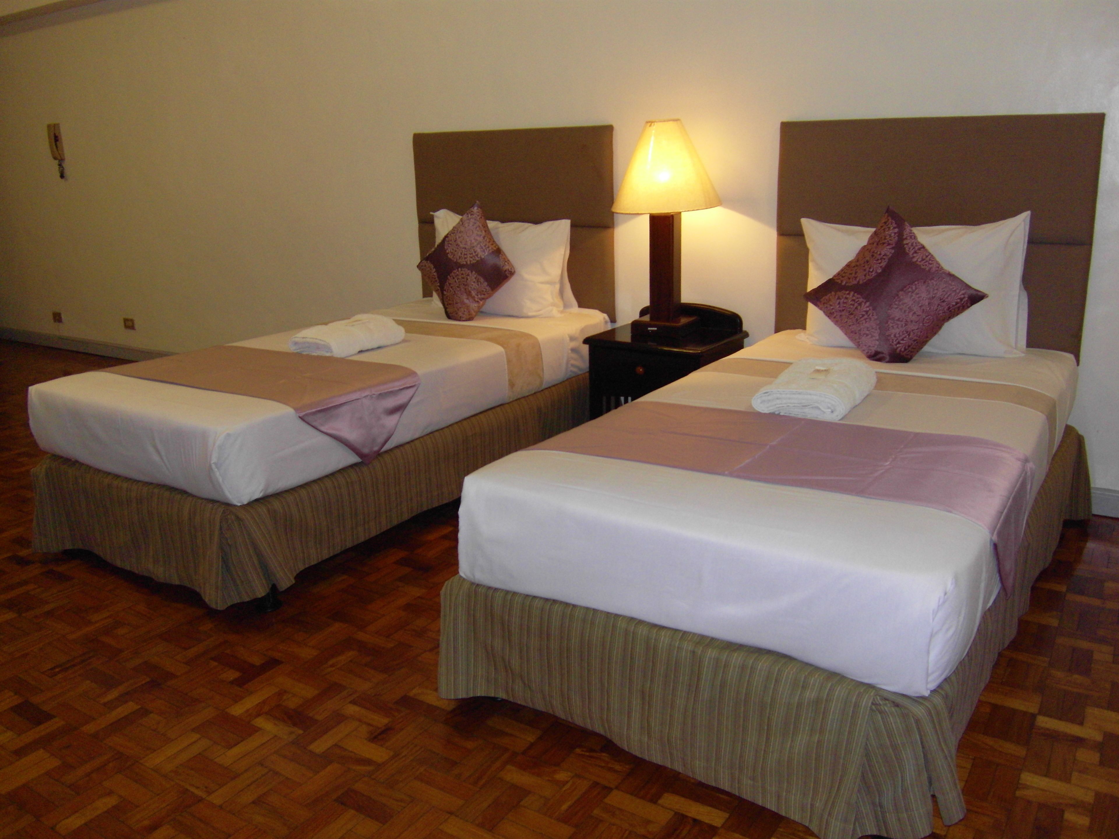 Premier Studio (for 2 and/or 3 persons ONLY)