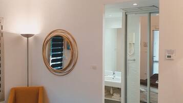 Double Room | Premium bedding, in-room safe, individually furnished, desk