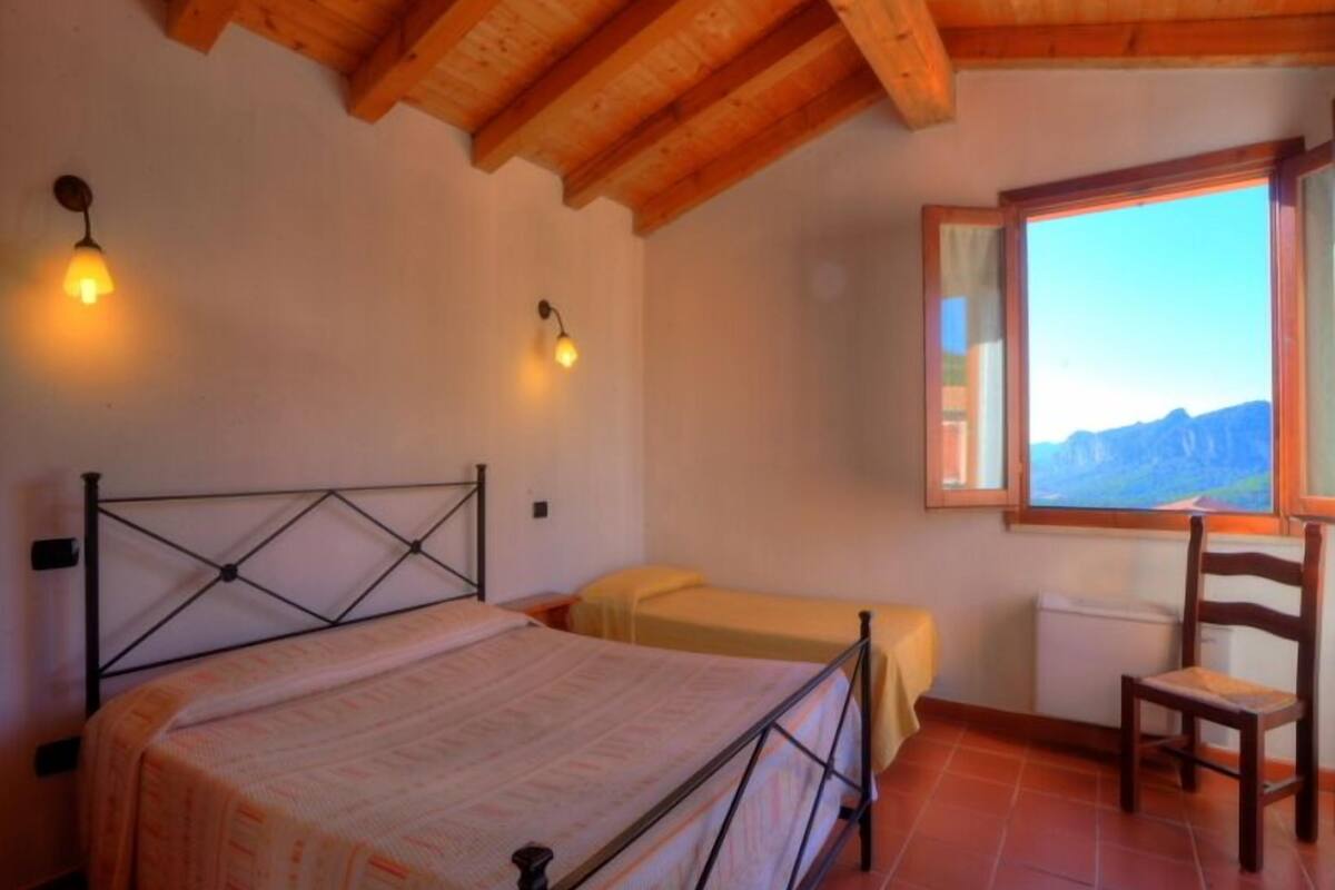 triple room | rollaway beds, free wifi