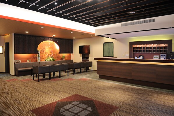 Check-in/check-out kiosk