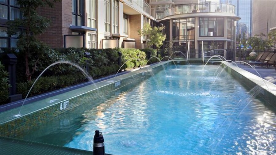 L'Hermitage Hotel