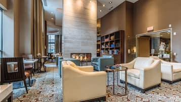Lobby-Lounge