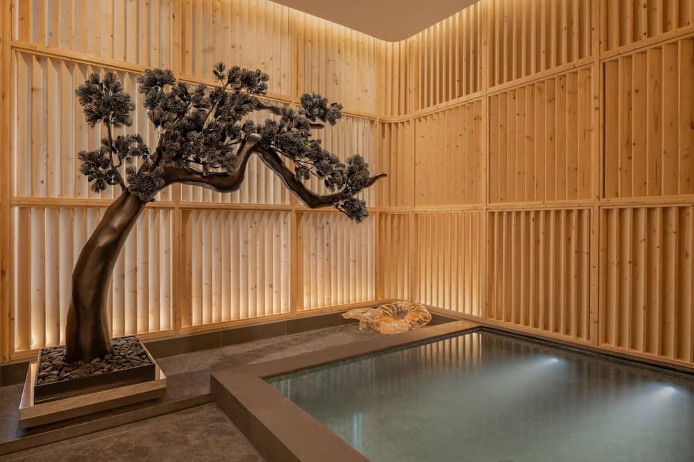 Le Meridien Bangkok