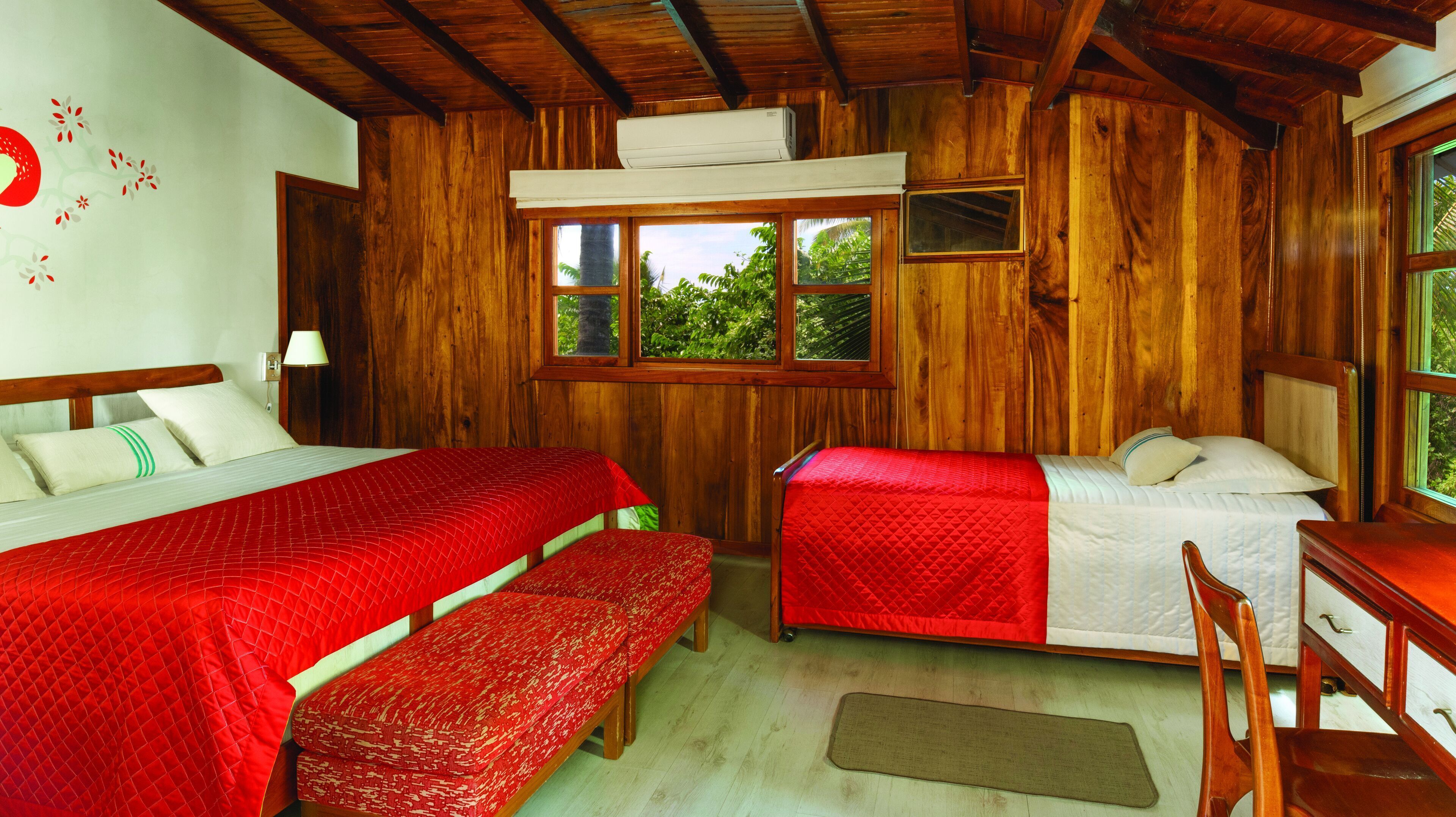 Pillowtop beds, desk, soundproofing, bed sheets