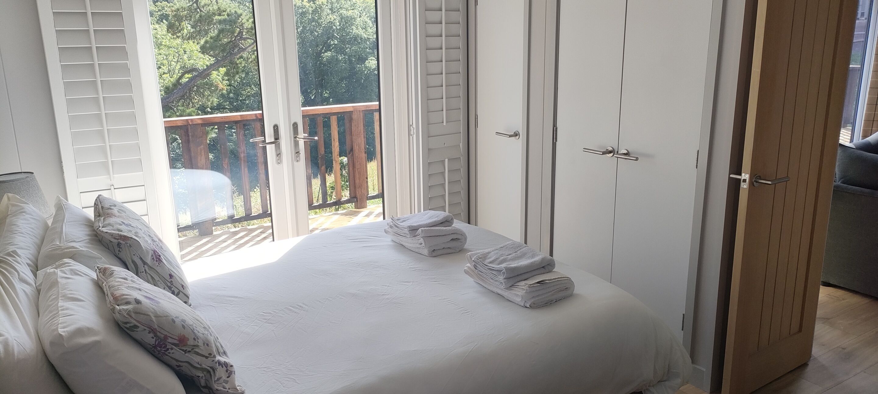 deluxe apartment, ensuite (badger)