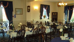 Restaurant - Holly Trees Hotel (Stoke-on-Trent)