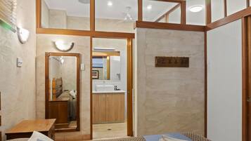 Luxury One-Bedroom Apartment