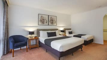 Desk, laptop workspace, iron/ironing board, free WiFi