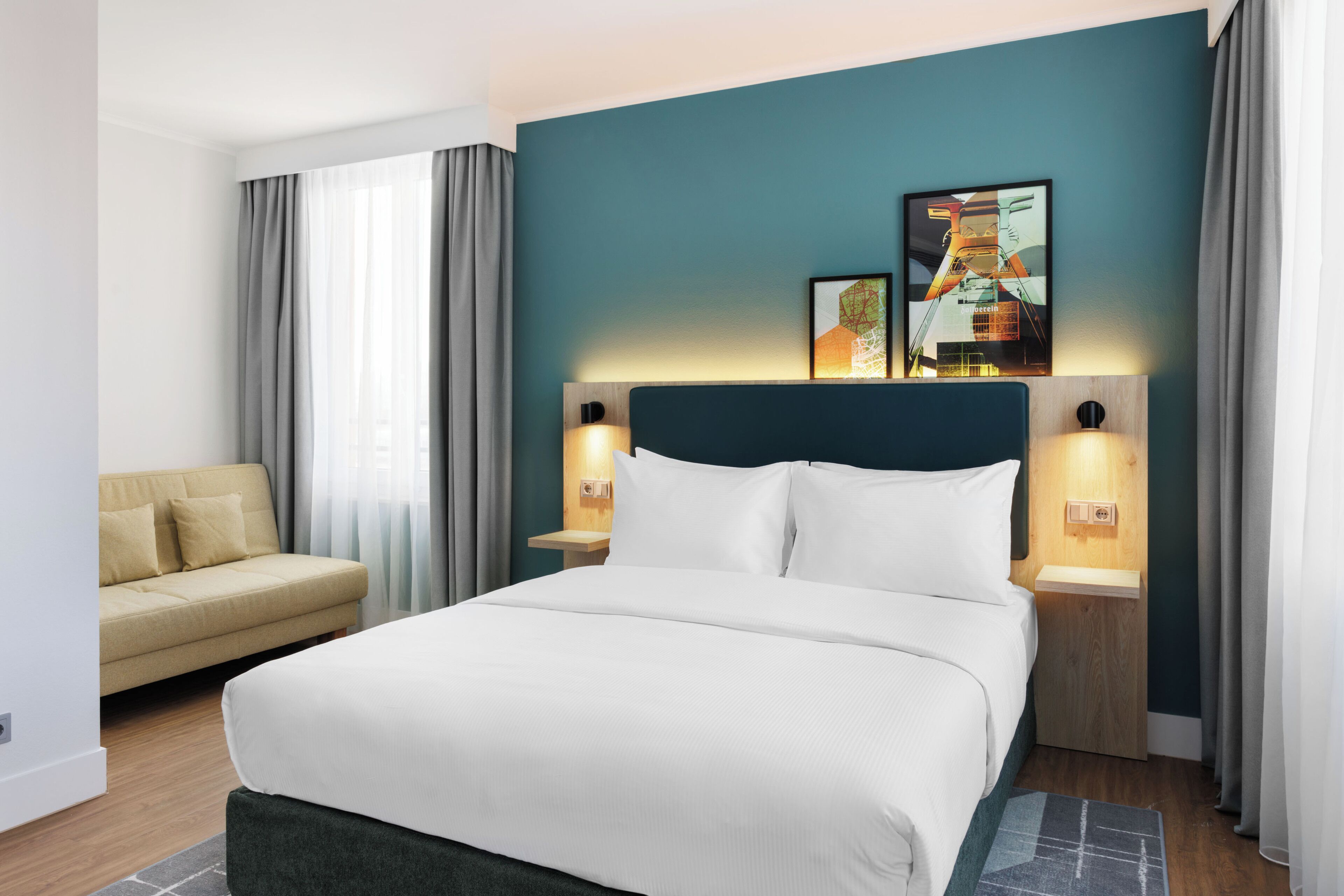 Chambre, 1 grand lit et 1 canapé-lit