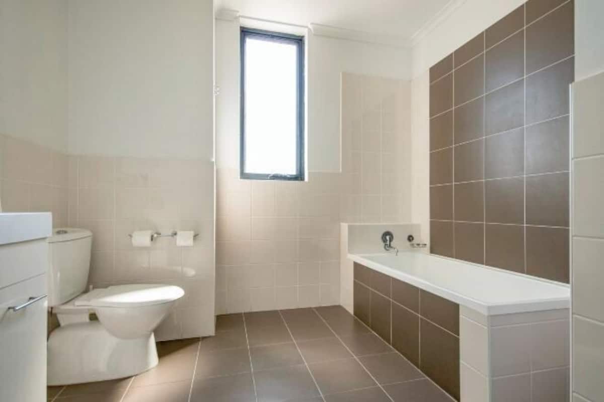 Bathroom | Free toiletries, hair dryer, towels, soap