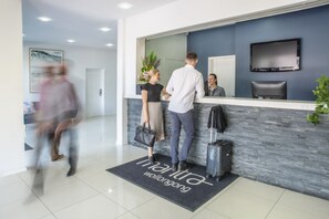Reception - Mantra Wollongong (Wollongong)