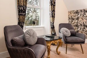 Zimmer | Bettwäsche aus ägyptischer Baumwolle, hochwertige Bettwaren