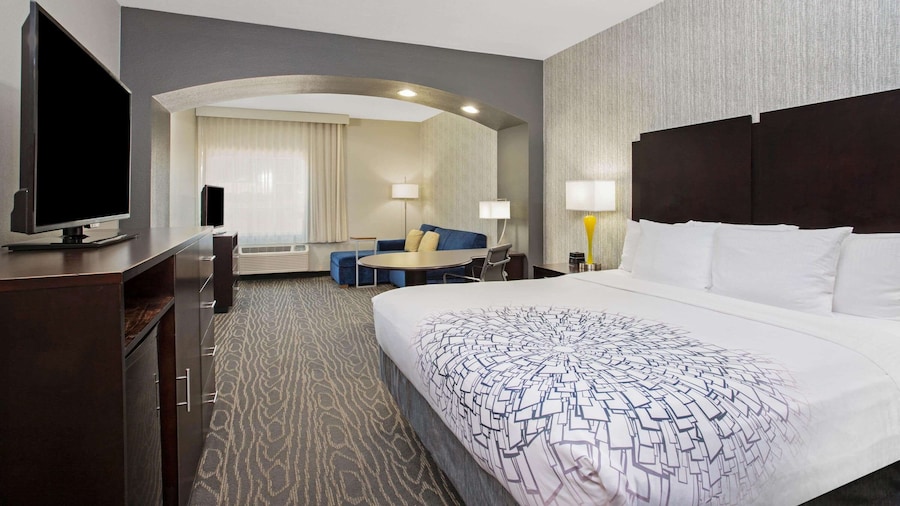 La Quinta Inn & Suites by Wyndham Palestine