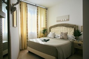 Zimmer (Budget) | Minibar, Zimmersafe, Schreibtisch, Verdunkelungsvorhänge