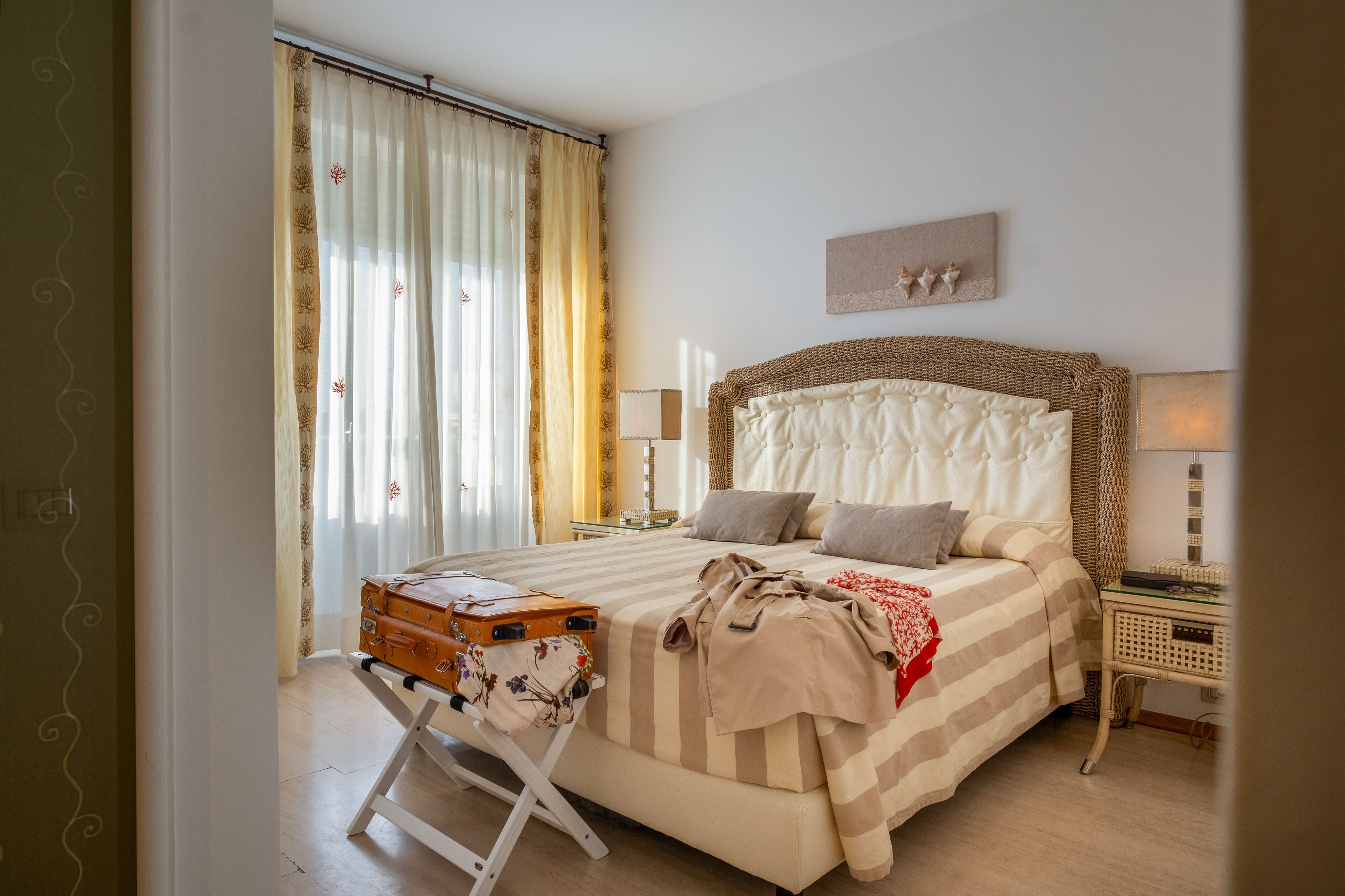 superior room | 1 bedroom, minibar, in-room safe, desk